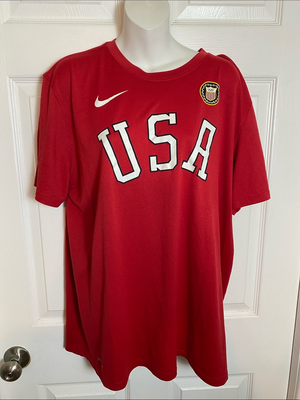 Nike Red USA Athletic Tee with White Accents Men Size XL Dri Fit